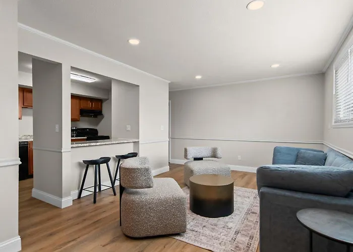 Apartamento Newly Renovated Unit In Spfld #101 Springfield