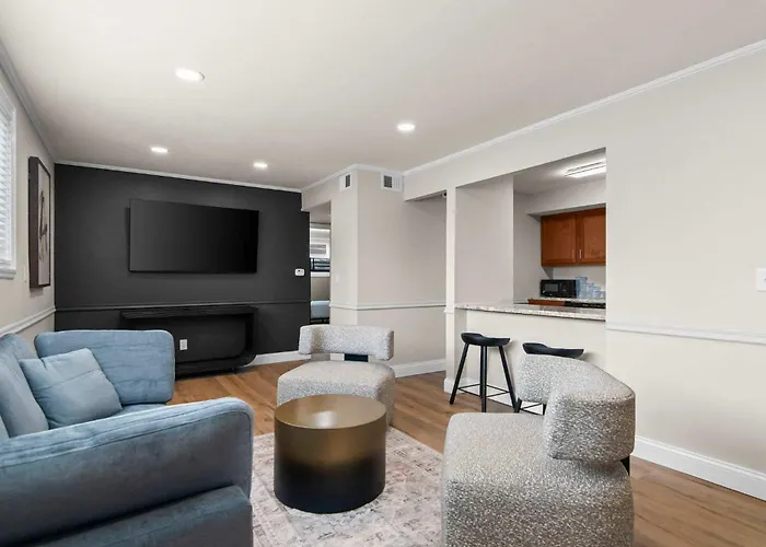 Newly Renovated Unit In Spfld #101 Apartamento