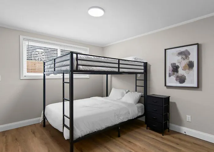 Apartamento Newly Renovated Unit In Spfld #101 *